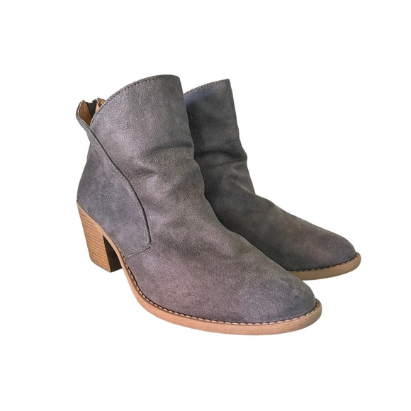 Qupid Women’s Suede Ankle Boots Gray Block Heel Casual Shoes Size 10 - Picture 2 of 10